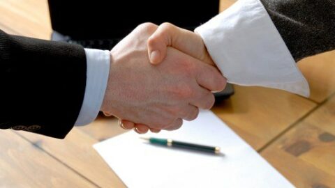 Drafting and consulting commercial contracts service in Vietnam