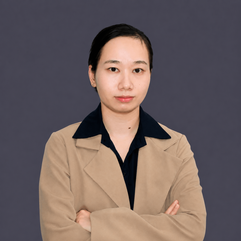 About us Nguyen Thi Thuy Linh